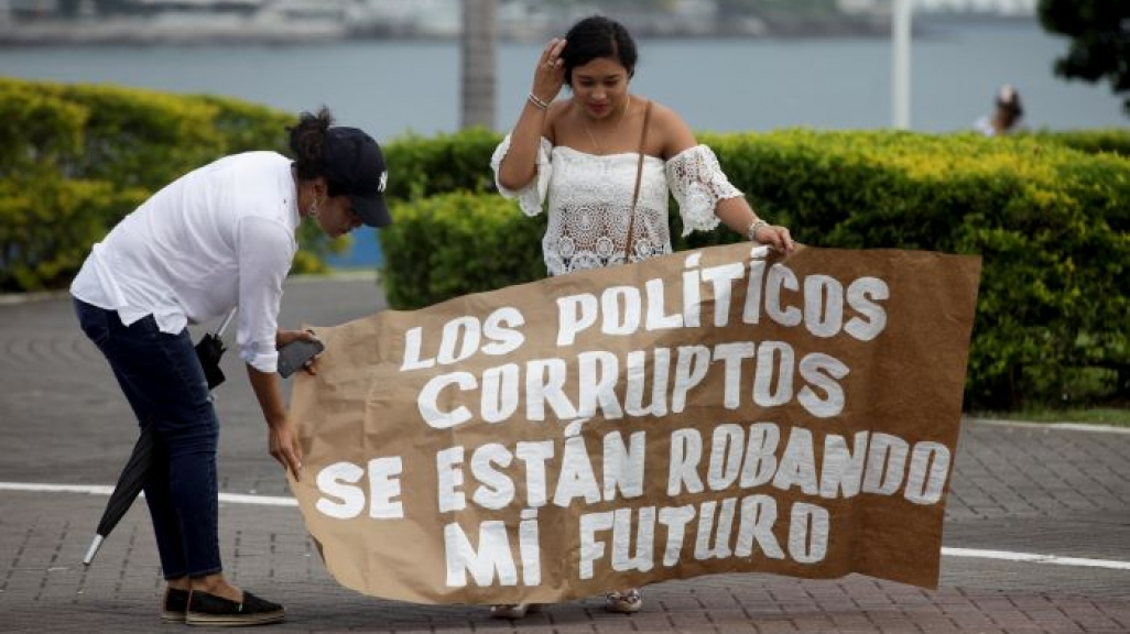 corruption-photo_0