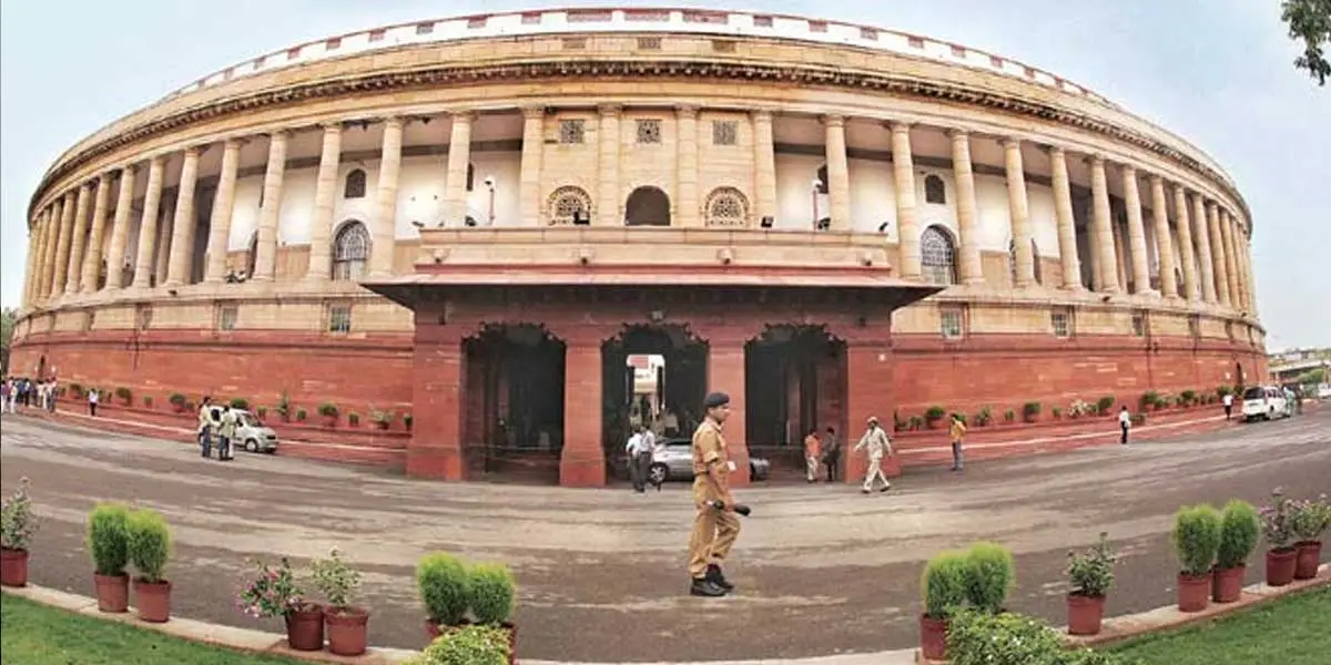 Mass Suspension in India's Parliament Challenges Democracy. (Photo Internet reproduction)