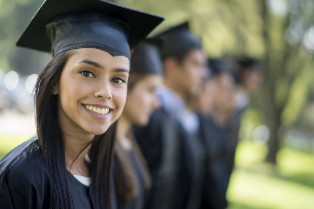 Factors Behind Low Latino Presence in Graduate Programs. (Photo Internet reproduction)