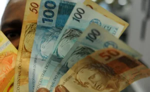 Brazil Confronts Major Fiscal Deficit in 2023