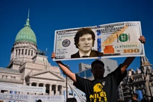Argentina Braces for Another Peso Devaluation Amid Economic Strain