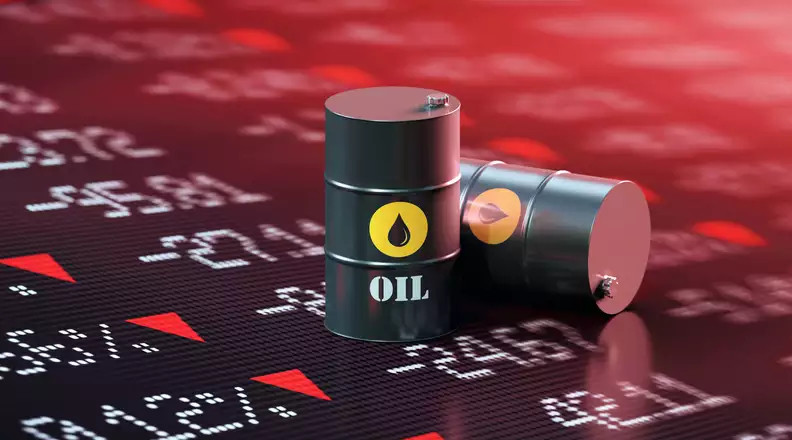 Economic Influences on Worldwide Oil Pricing