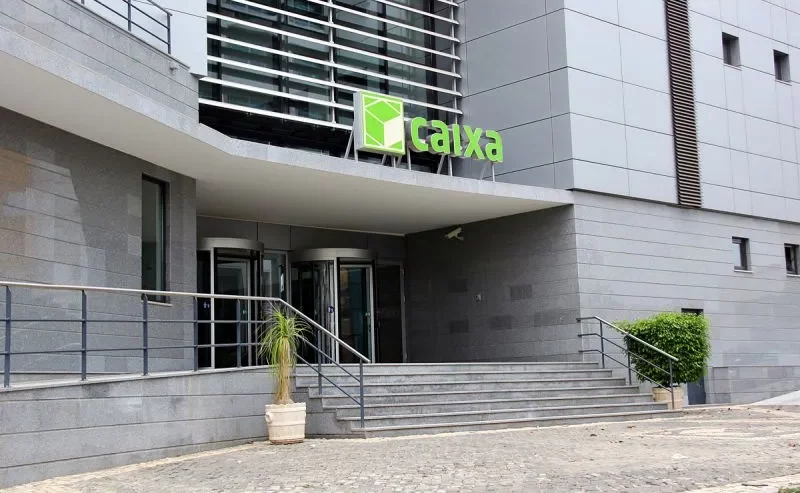 Caixa cabo ver de 2