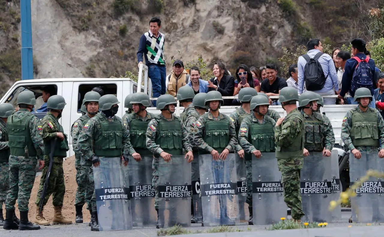 Ecuador's Crossroads - The State of Emergency Conundrum. (Photo Internet reproduction)