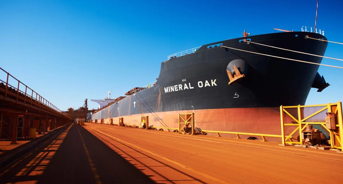 Iron-Ore_Port-Hedland_Australia_2012_20_hires