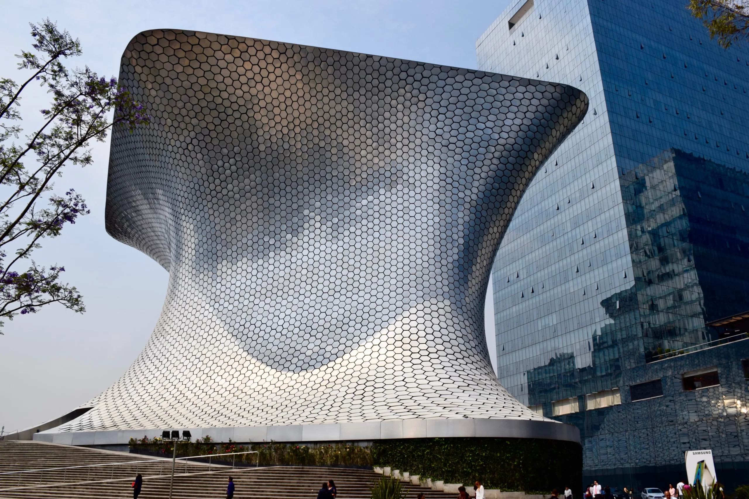 Bank of Mexico Cuts Interest Rate After Three Years. (Photo Internet reproduction)