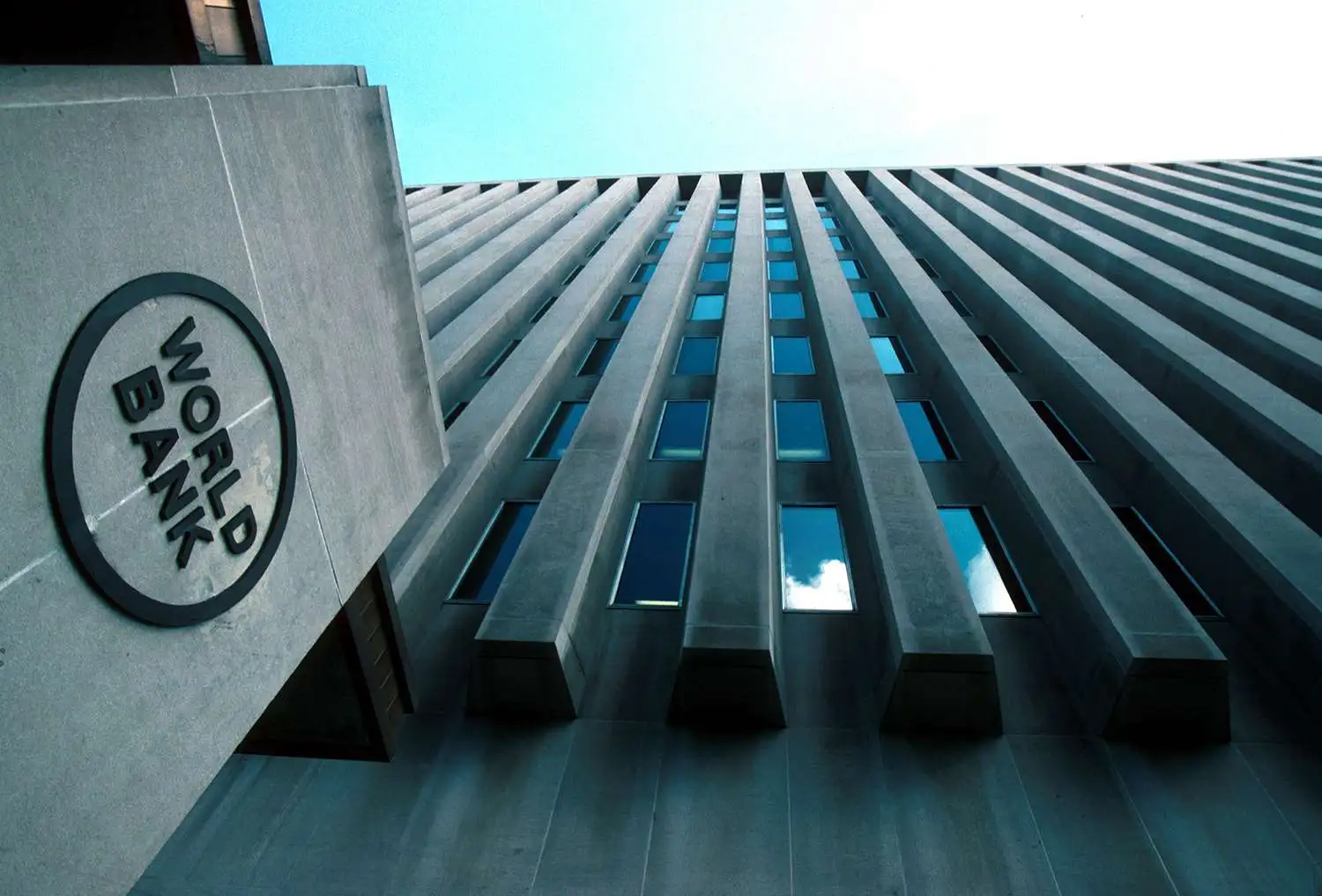 World Bank Warns of Dire Global Economy 2020-2024. (Photo Internet reproduction)