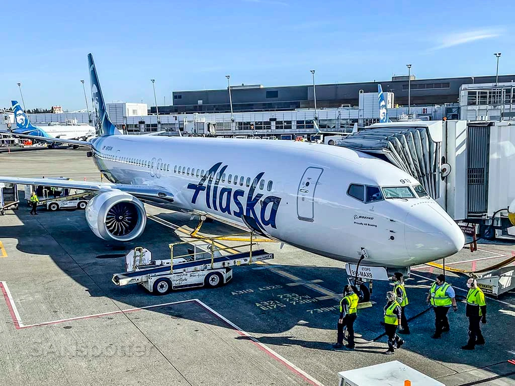 Sky Safety: Boeing 737 Max 9's Grounded Journey. (Photo Internet reproduction)