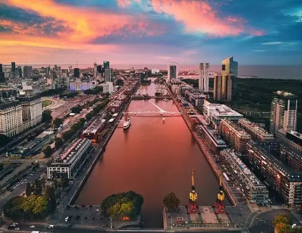 buenos-aires-argentina-min