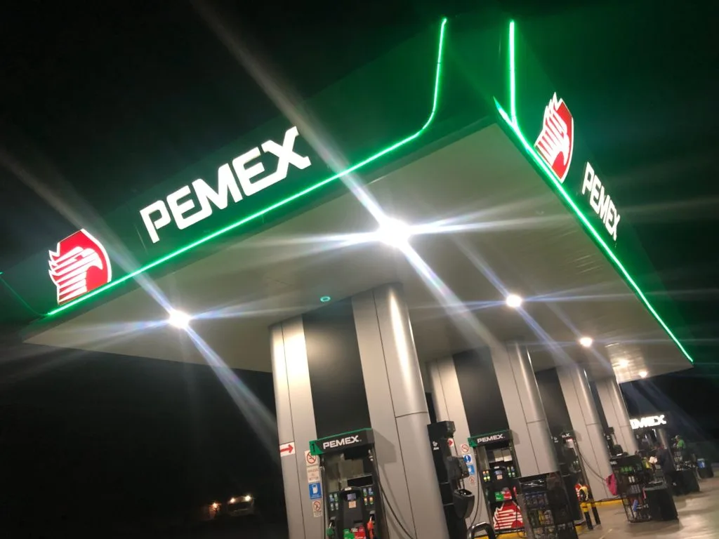 How to Tackle Pemex, The World's Most Indebted Oil Company. (Photo Internet reproduction)