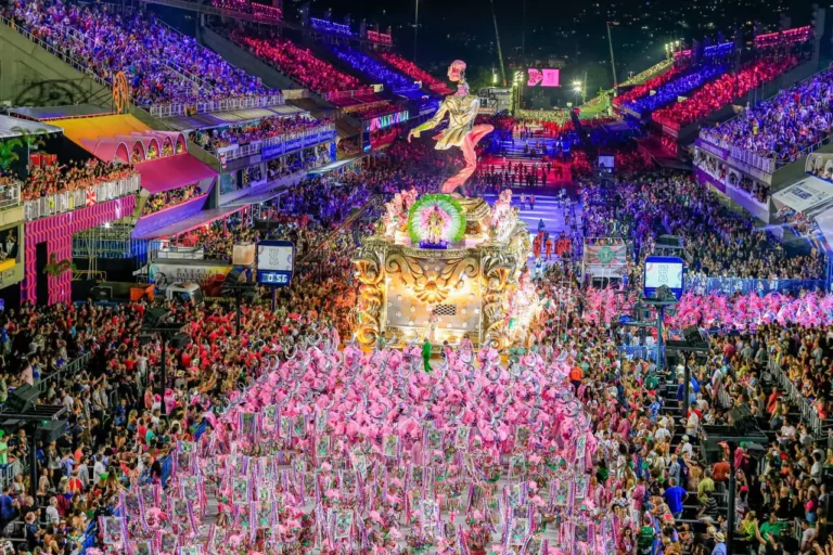 Brazil's Carnival Boosts Tourism Economy in 2024