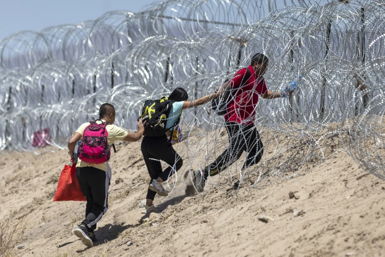 Bipartisan Border Deal Strikes Balance in U.S. Senate