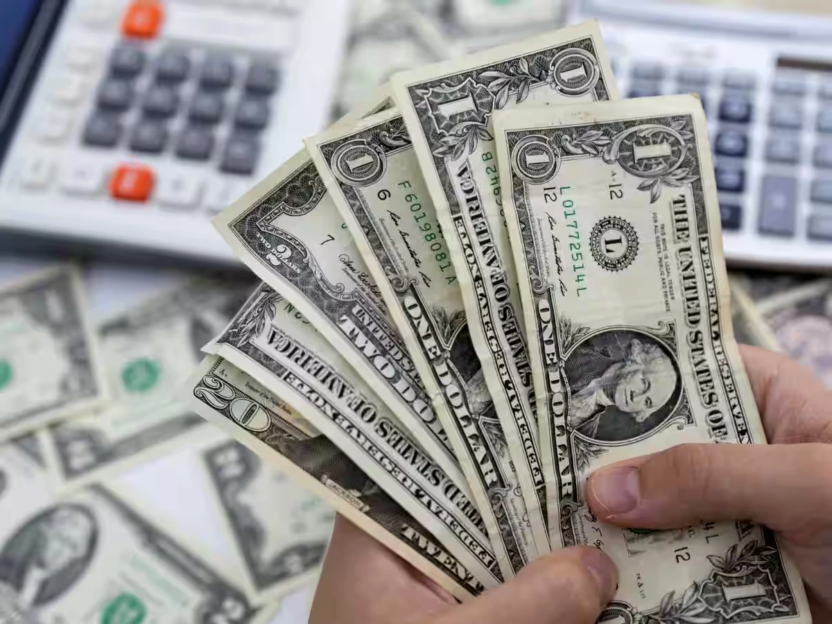 Surge in US Dollar Amid Inflation Surprises