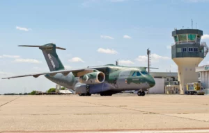 Embraer and Mahindra Forge Alliance on C-390 Millennium for India