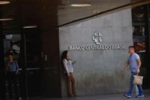 Brazil's Federal Debt Dips in January