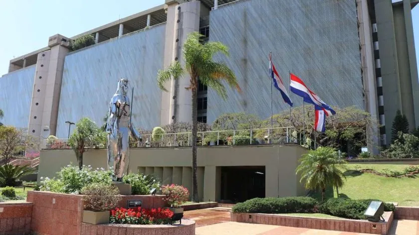 Paraguay's Central Bank Advances with Careful Rate Cuts. (Photo Internet reproduction)