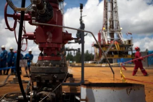 Venezuela's Oil Industry Braces for Potential U.S. Sanctions Impact