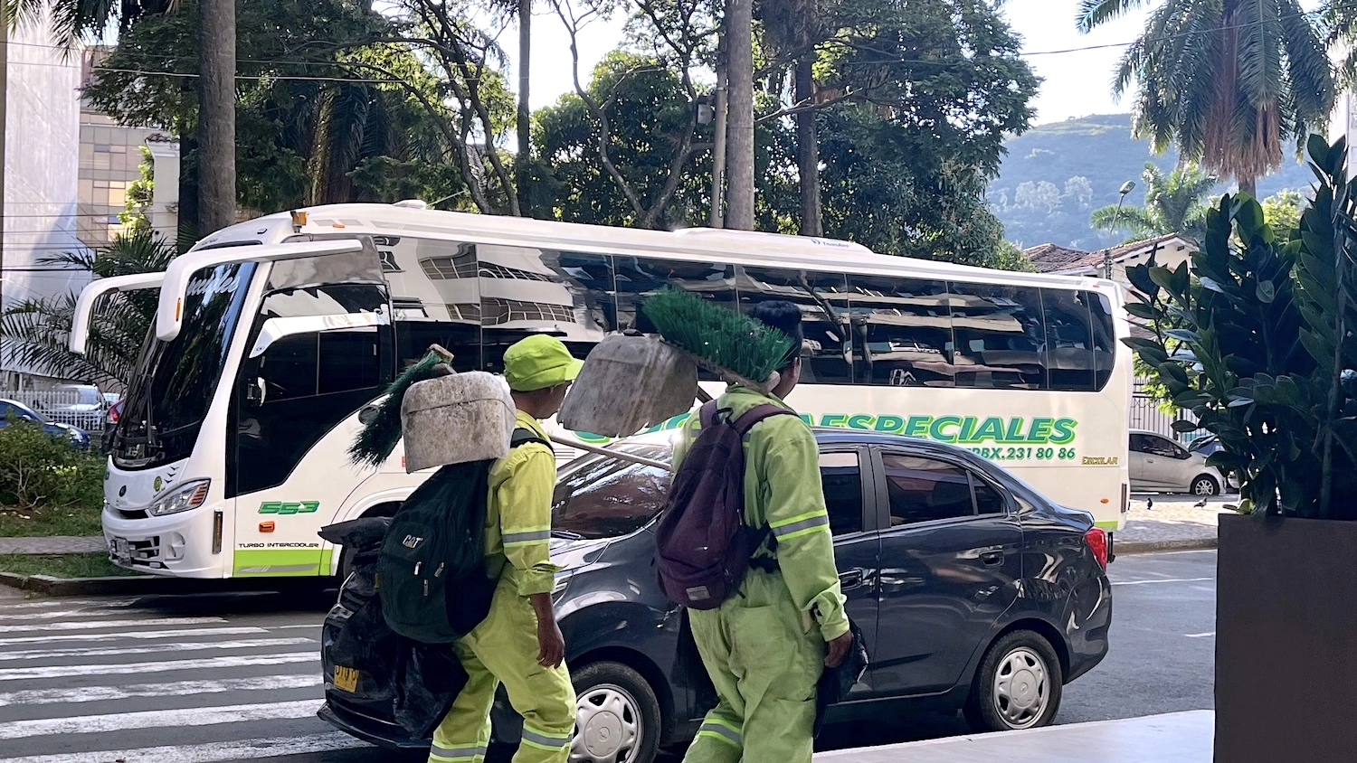 Colombia's Jobless Rate Falls to 12.7%