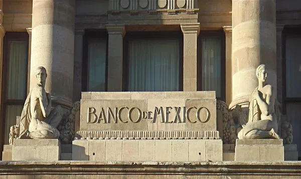 Mexico's Central Bank Keeps Rates at 11.25% Amid Inflation Watch. (Photo internet reproduction)