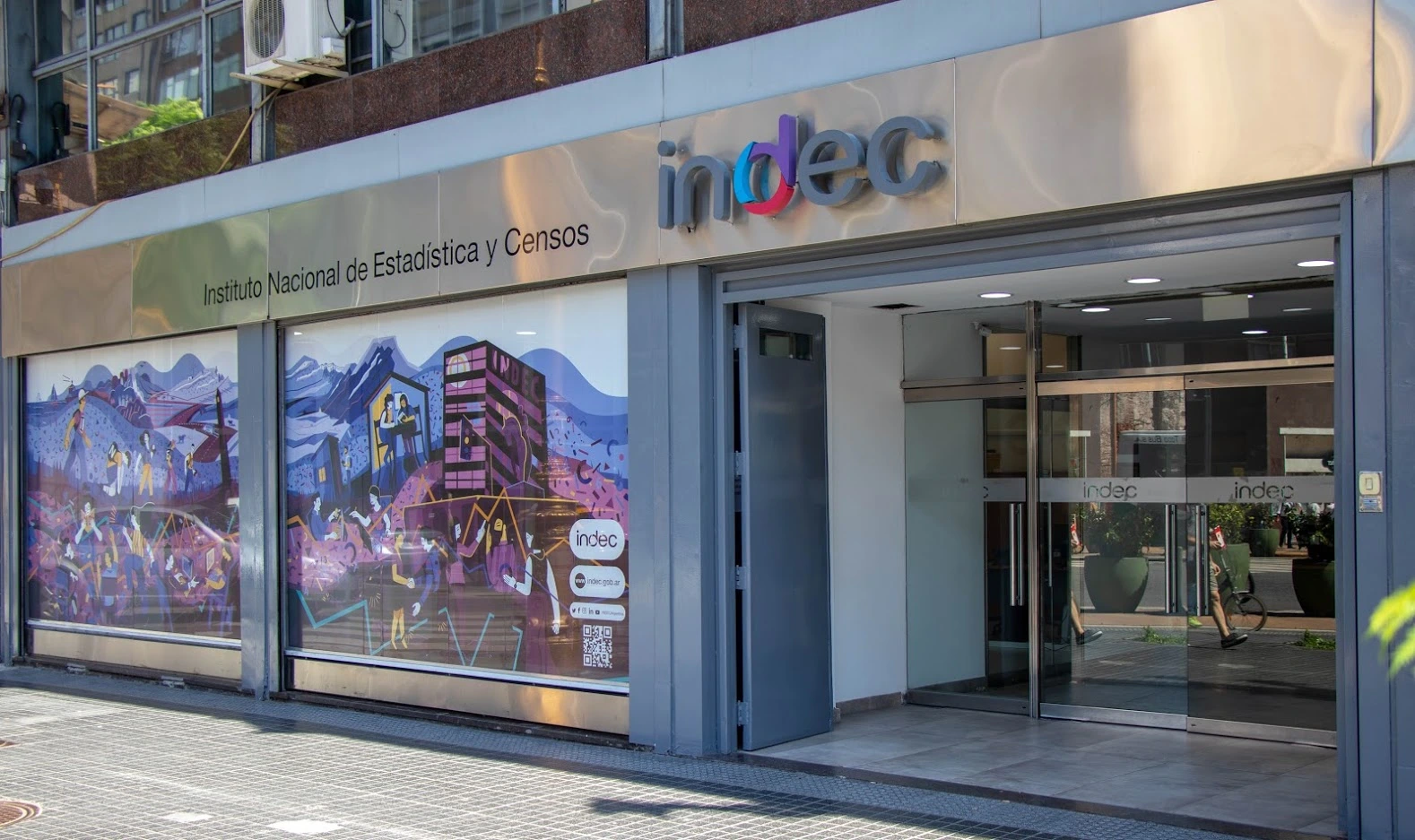 Argentina Sees 1.6% Economic Dip in 2023