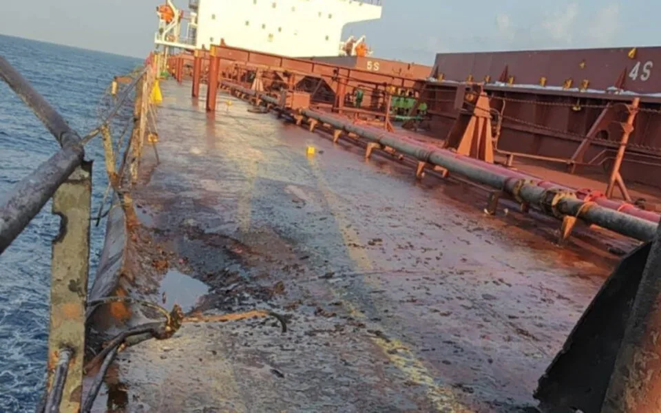  Houthi Rebels Strike Ship Carrying Brazilian Corn to Iran
