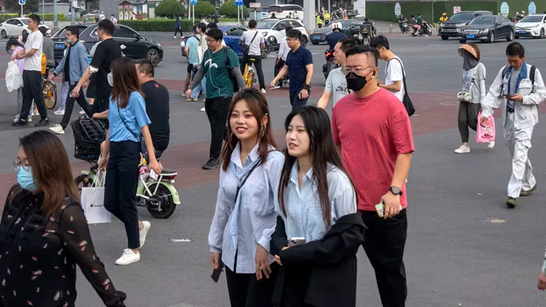 Youth in China Turn Time Into Money by Offering Companionship