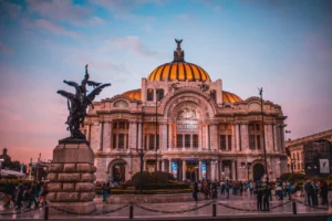 From Tradition to Empire: The Path of Latin American Family Businesses