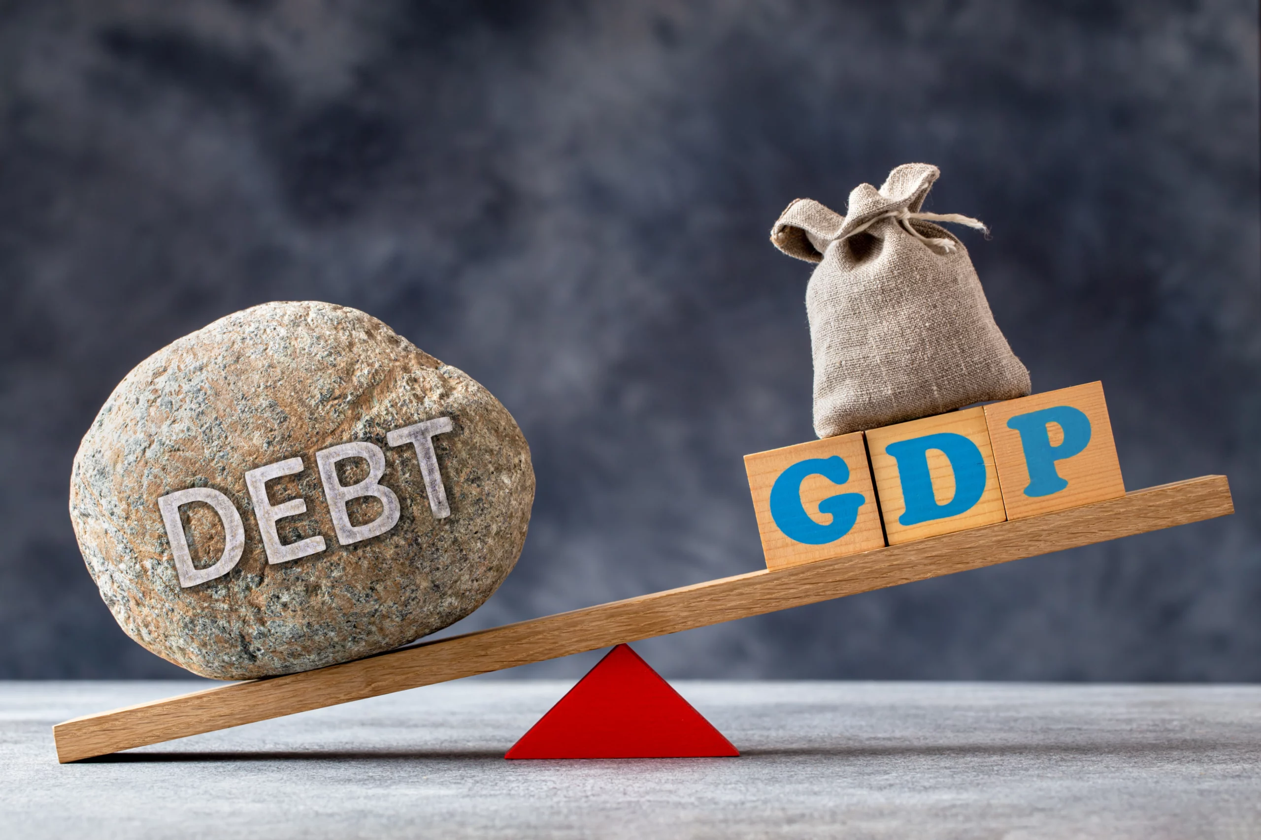 U.S. Household Debt Hits $17.5 Trillion in Late 2023