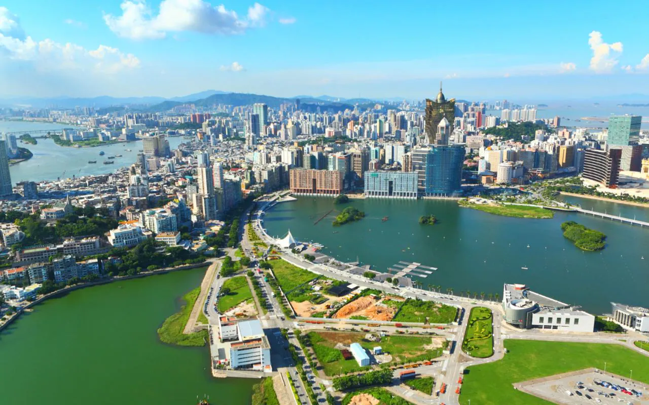 Macau-overview-skyline-xlarge