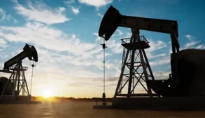 Oil Hits Four-Month High Amid Chinese Demand Signals and Supply Risks