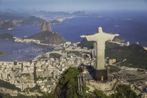 Brazil's Interest Rates Sync with Global Decline Amid 2024 Outlook