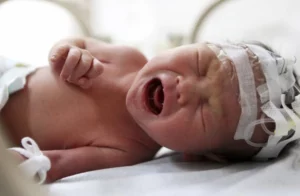 Early HIV Treatment in Newborns: A Path to Remission