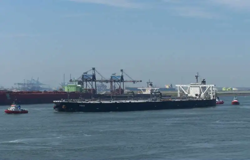 tanker Elysia 2