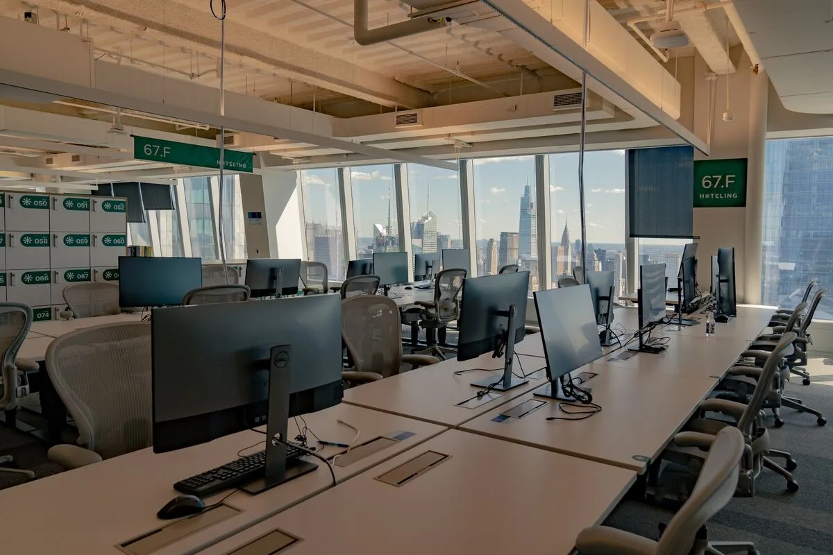 The Shift in US Office Spaces: A Historic High in Vacancies