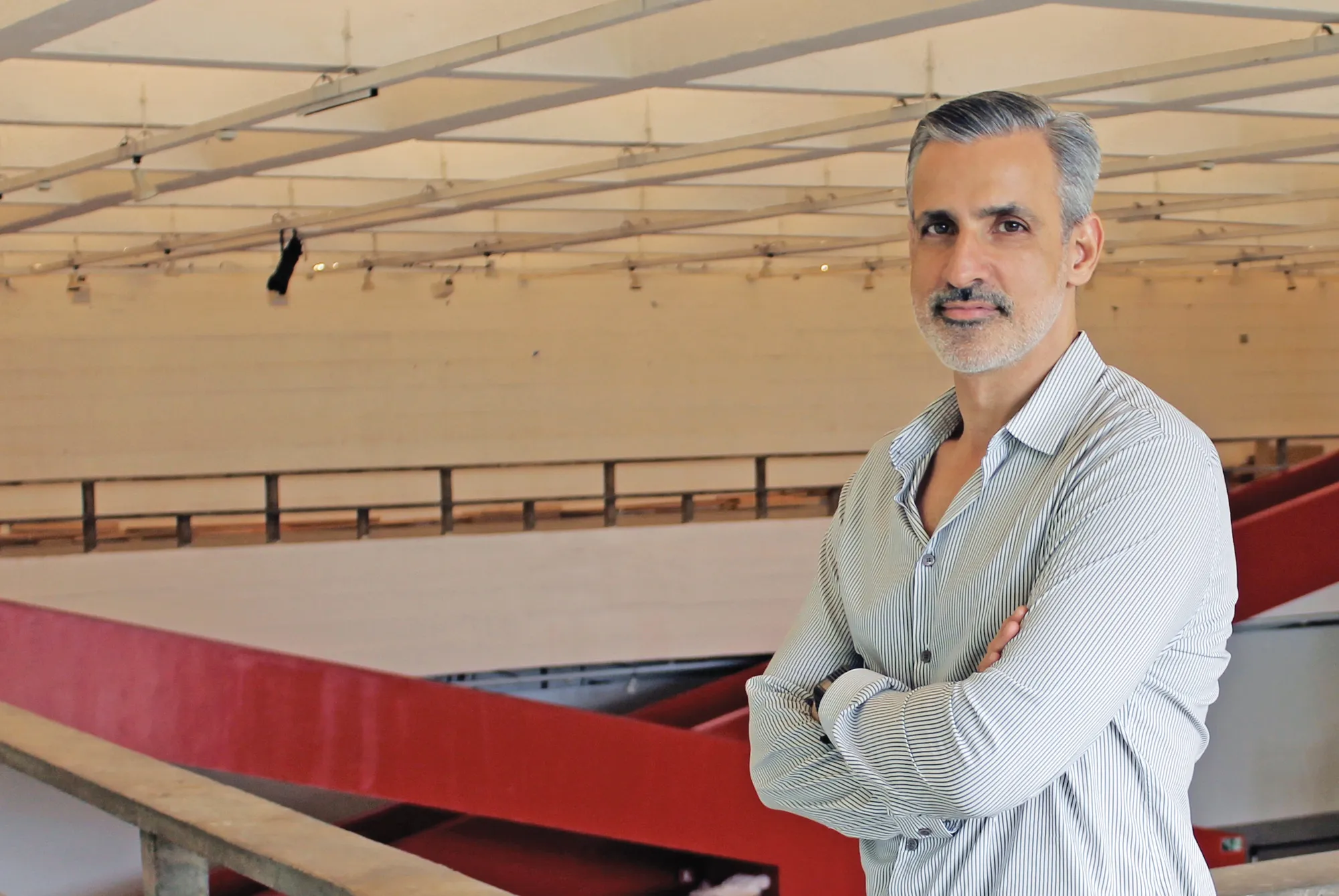 Brazilian Vision at the Helm of Venice Art Biennale - Adriano Pedrosa. (Photo Internet reproduction)