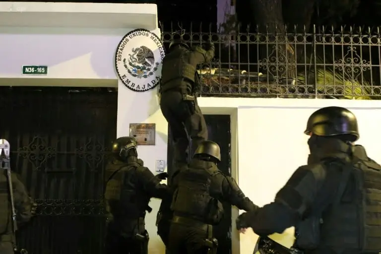 Ecuador's Embassy Raid Sparks Outrage. (Photo Internet reproduction)