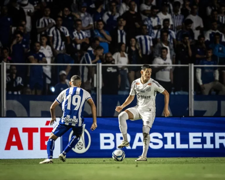 Santos Triumphs Over Avaí, Leads Serie B