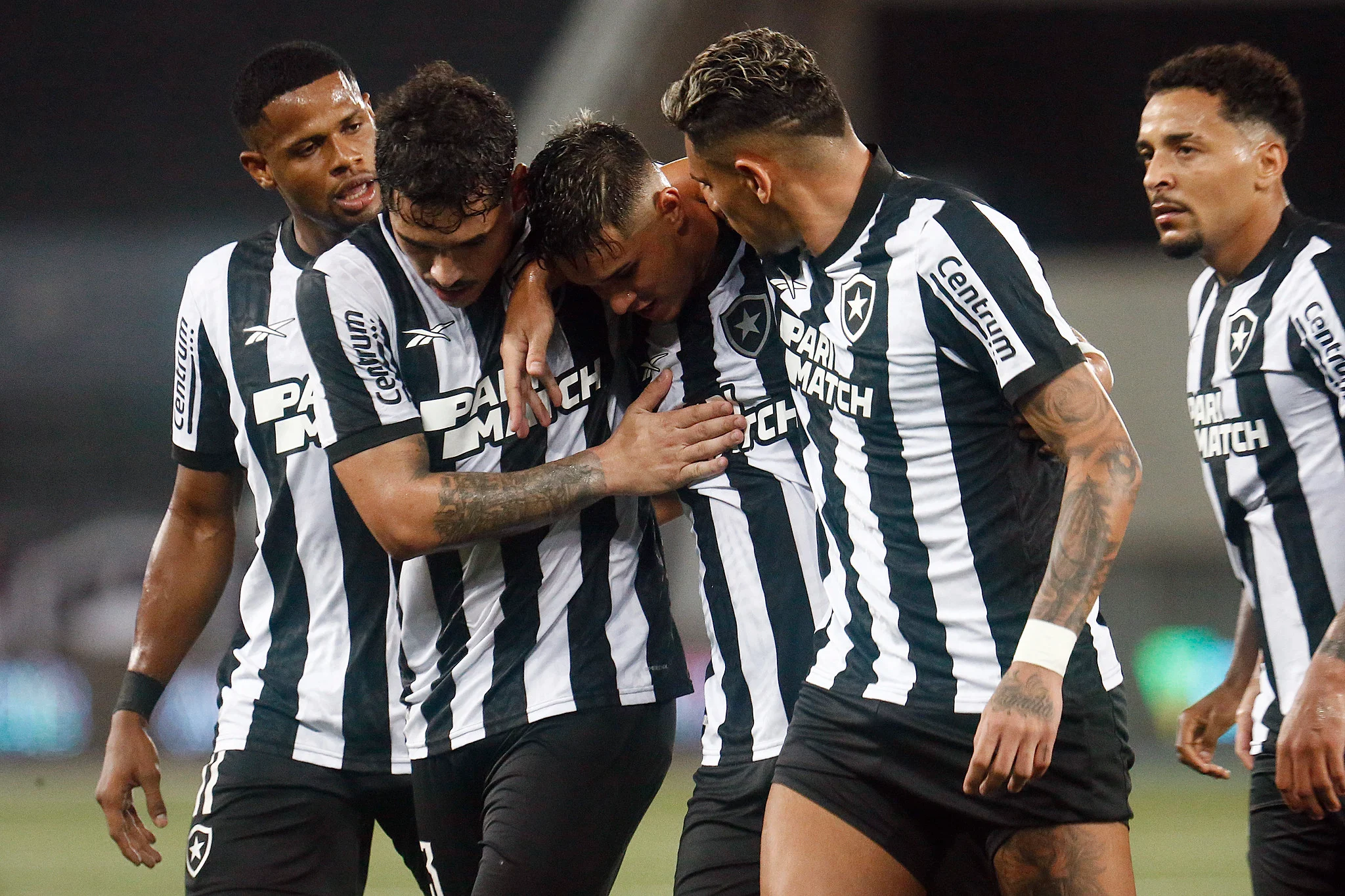 Botafogo Secures Initial Win in Brazilian Championship Against Atlético-GO. (Photo Internet reproduction)