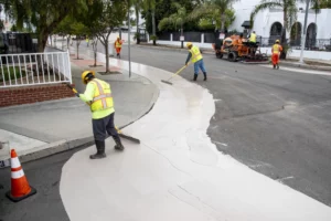 Los Angeles Takes on Urban Heat with Reflective Streets