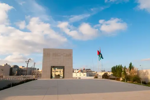 Colombia Opens New Diplomatic Chapter with Embassy in Ramallah - Arafat's grave in Ramallah. (Photo Internet reproduction)