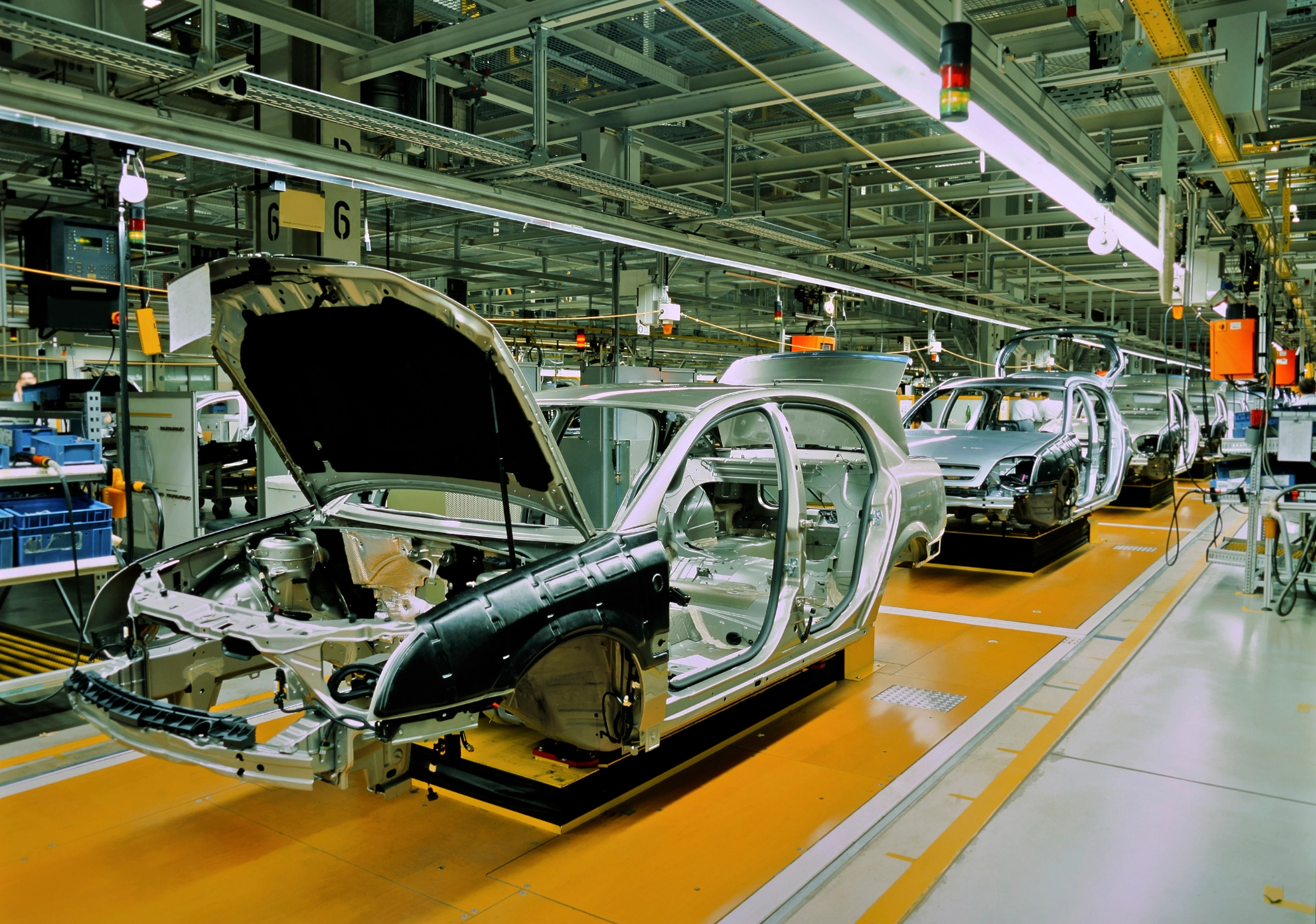 Dynamics in Southeast Asia's Automotive Sector: Malaysia Climbs, Thailand Declines