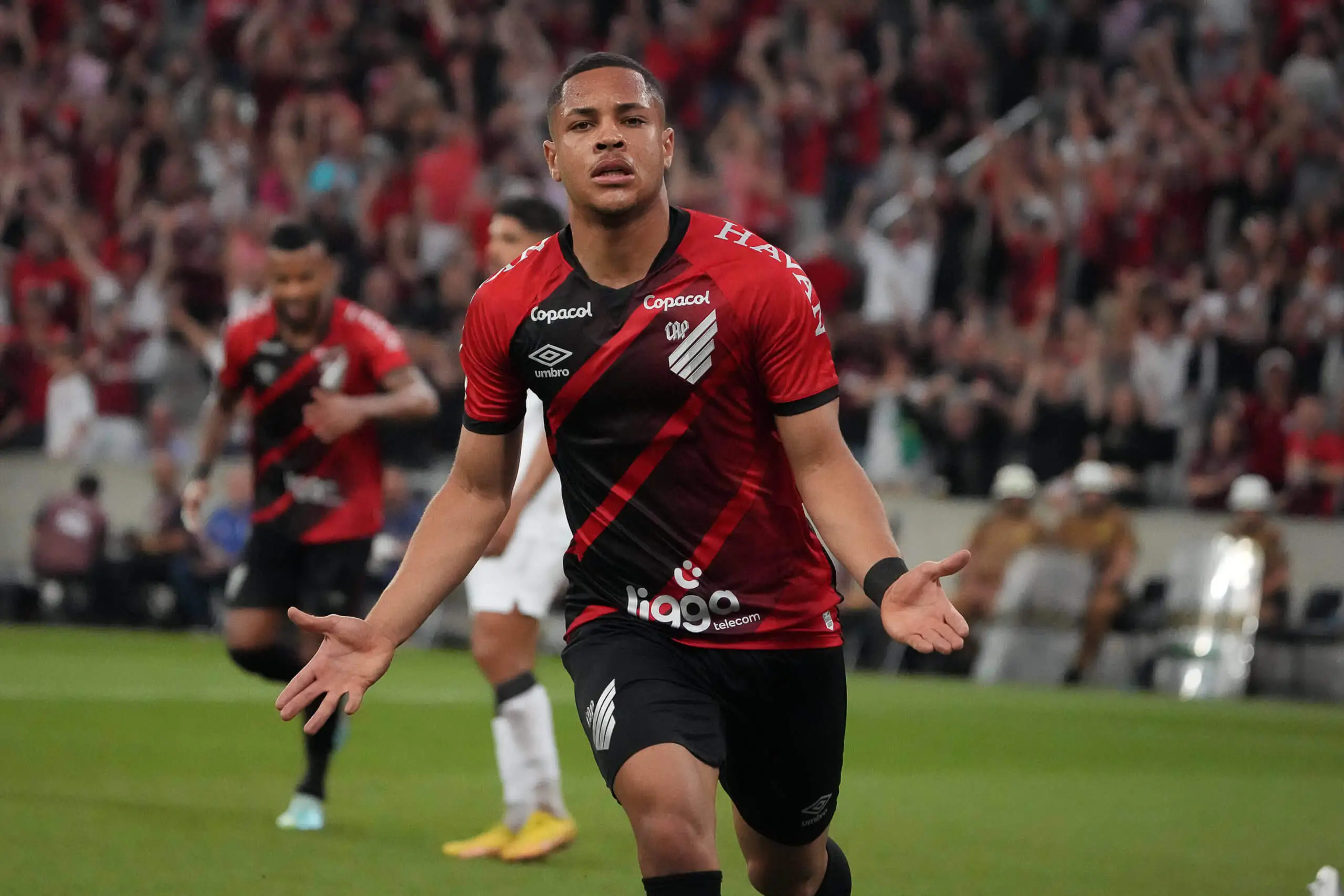 Vitor Roque (1)