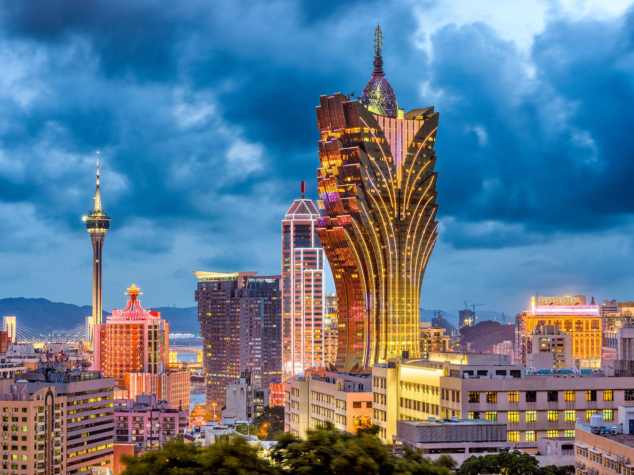 Rising Bad Loans and Declining Profits Challenge Macau's Banking Sector
