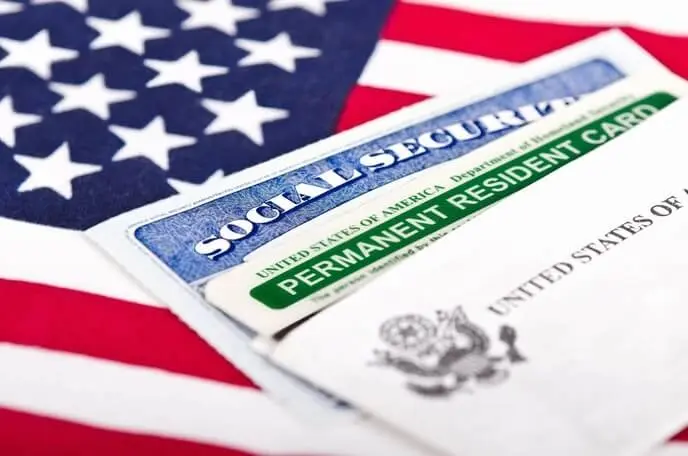 Surge in U.S. Green Cards Marks a New Peak for Brazilian Emigration