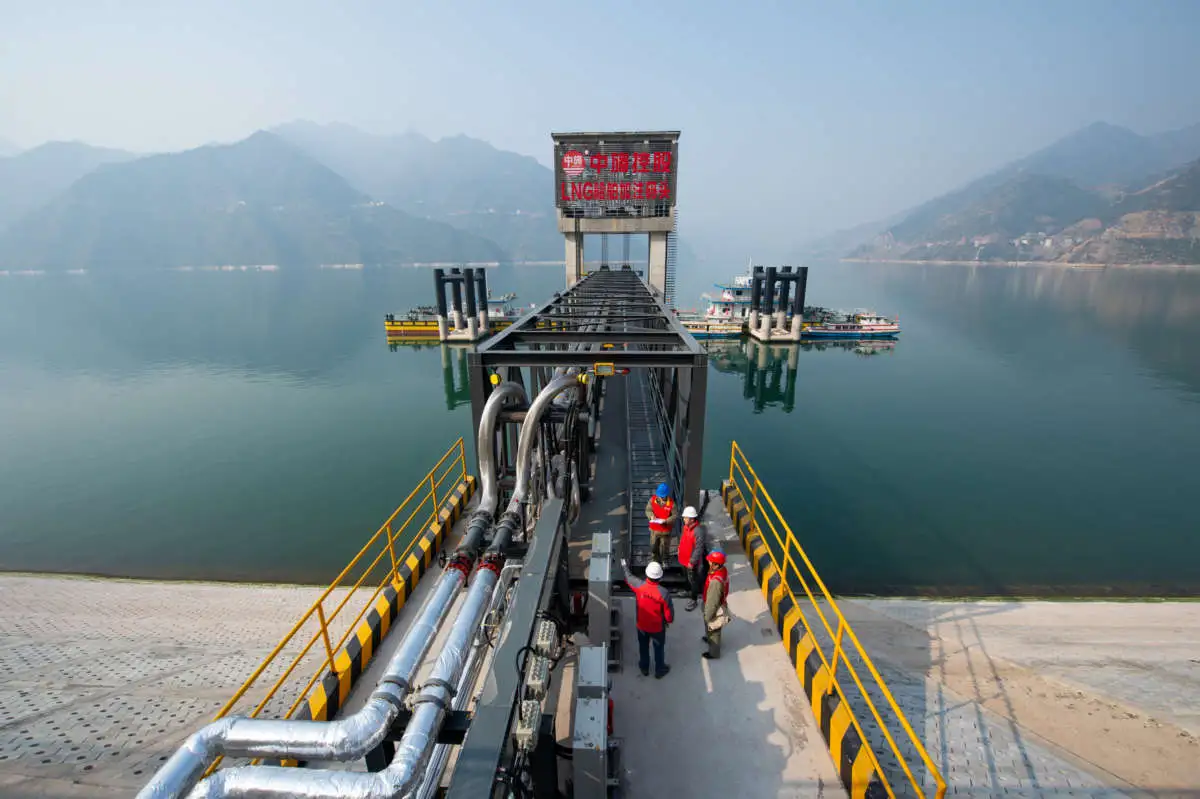 Beyond Oil and Gas: Russia's Nuclear Drive for Geopolitical Clout