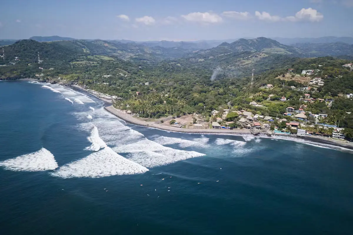 Bukele's Economic Revival: El Salvador's Second Act. (Photo Internet reproduction)