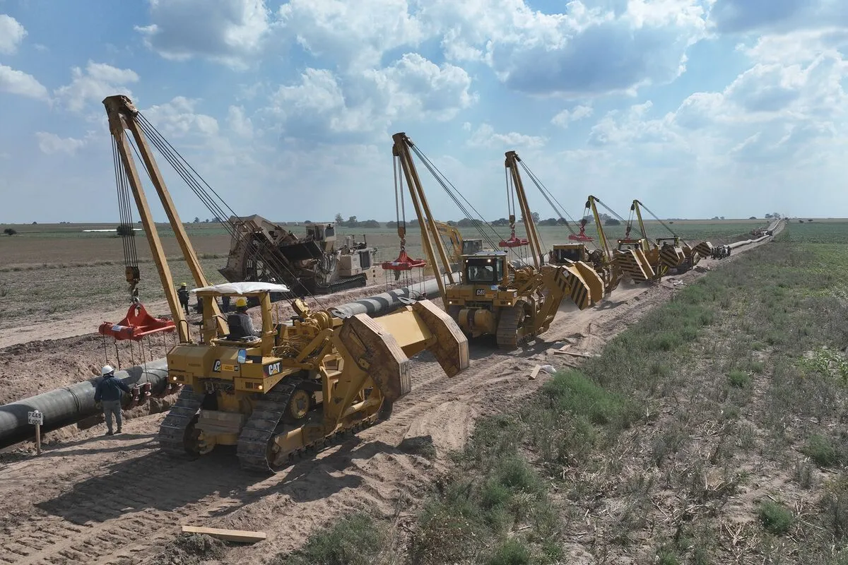 Unlocking Billions: YPF's Strategic Pipeline Expansion in Vaca Muerta. (Photo Internet reproduction)
