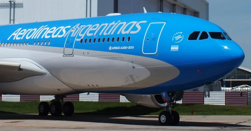 Argentina Hits Pause on Key Privatizations Amid Crucial Economic Reforms. (Photo Internet reproduction)