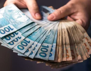 Brazil's Foreign Investment Drops 10% in 2023