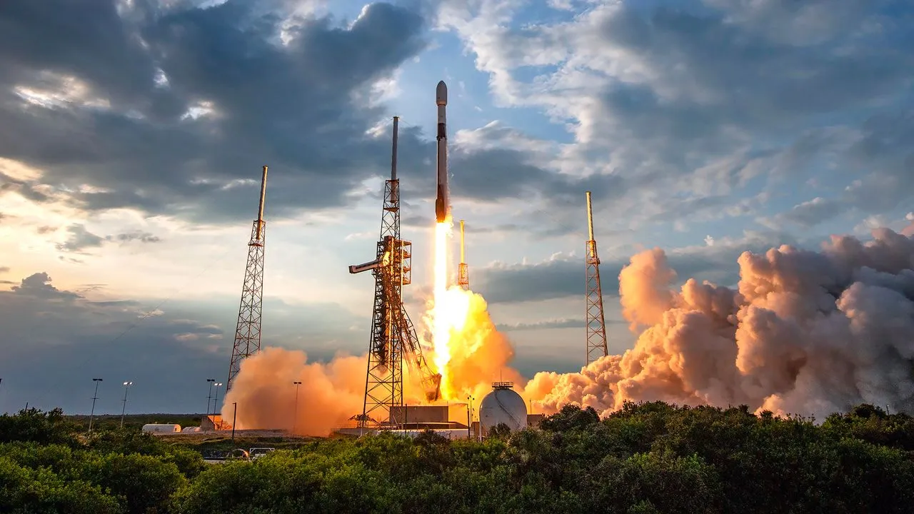 Space Race Intensifies: Florida's Space Coast Targets Record Launches Amid Global Expansion